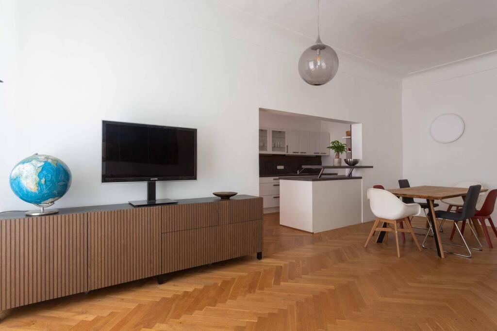 Traumhafte Wohnung Fuer 6 Pers. 梅尔克 外观 照片
